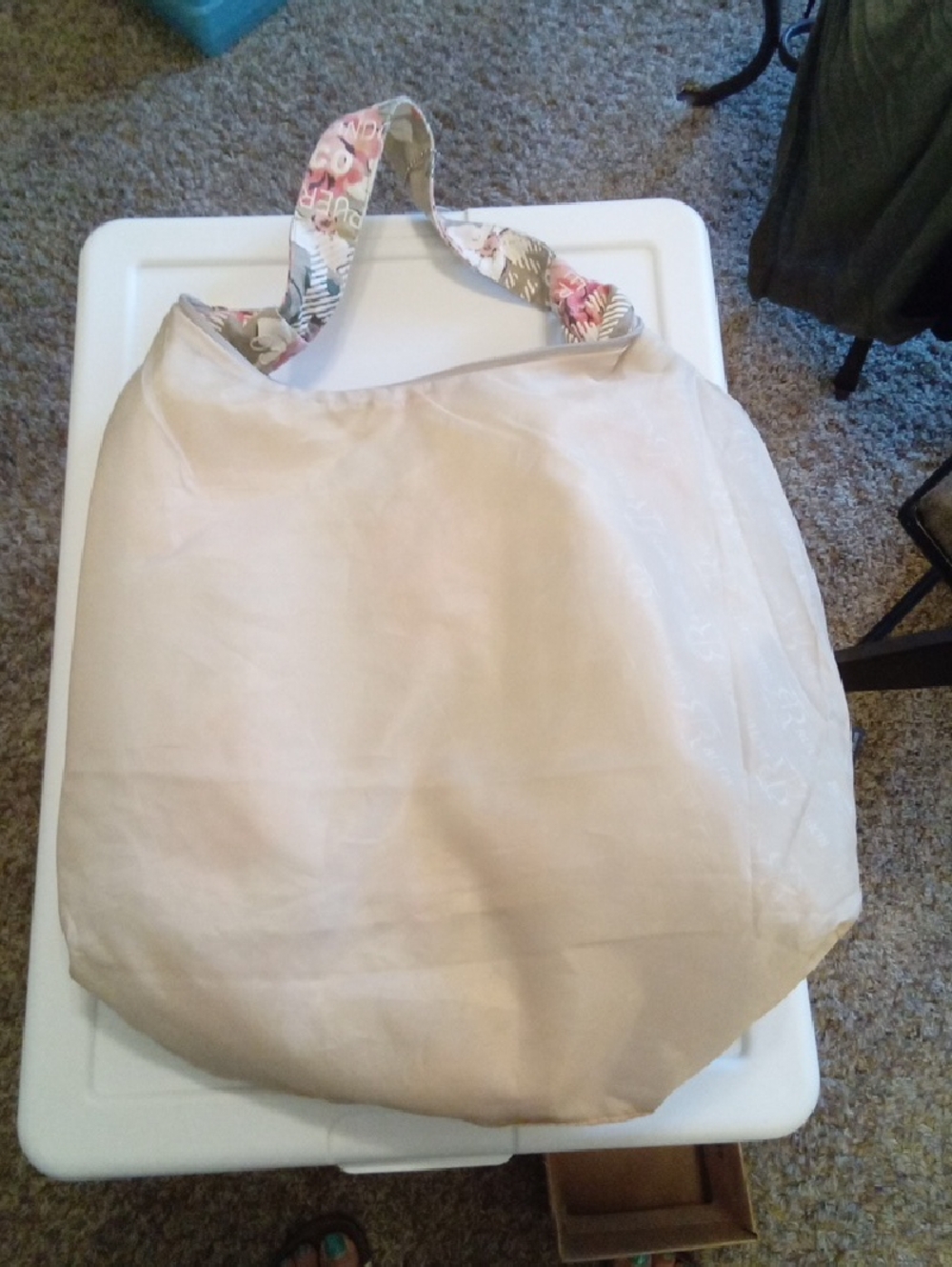 Robin Ruth Canvas Puerto Rico Zipper Bag. - Picture 3 of 5